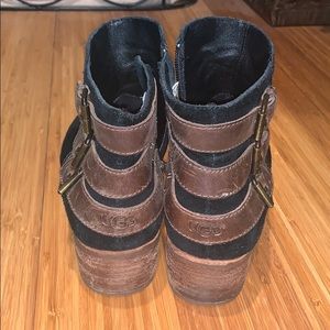 Suede UGG super comfy boots